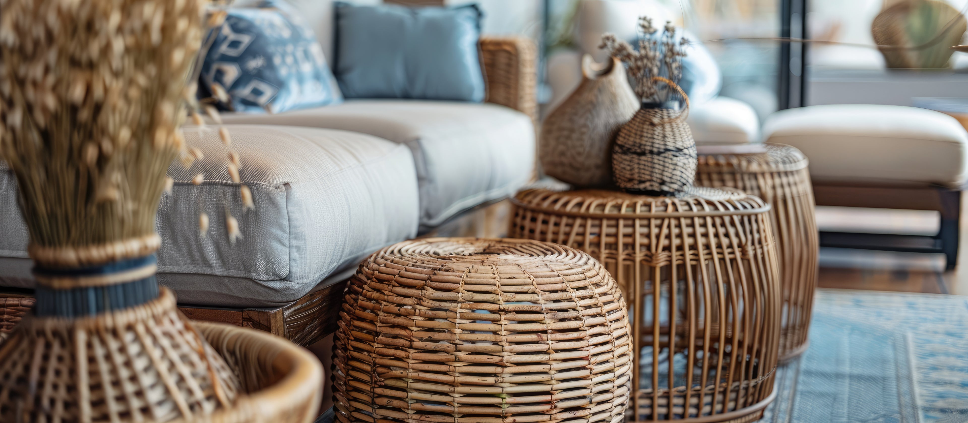 Notre collection de poufs en osier