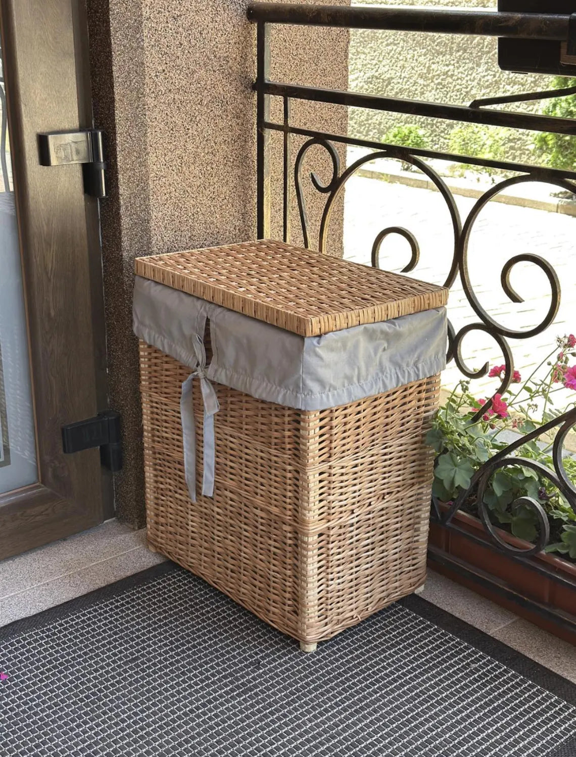 Panier à linge en osier avec doublure | Oneo