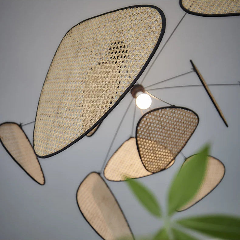 Suspension Aérienne en Osier et Métal | PÉTALA