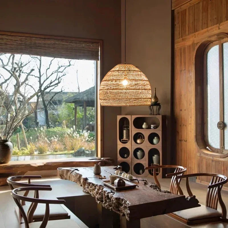 Suspension Artisanale en Osier | LUMINA – Design Loft & Café