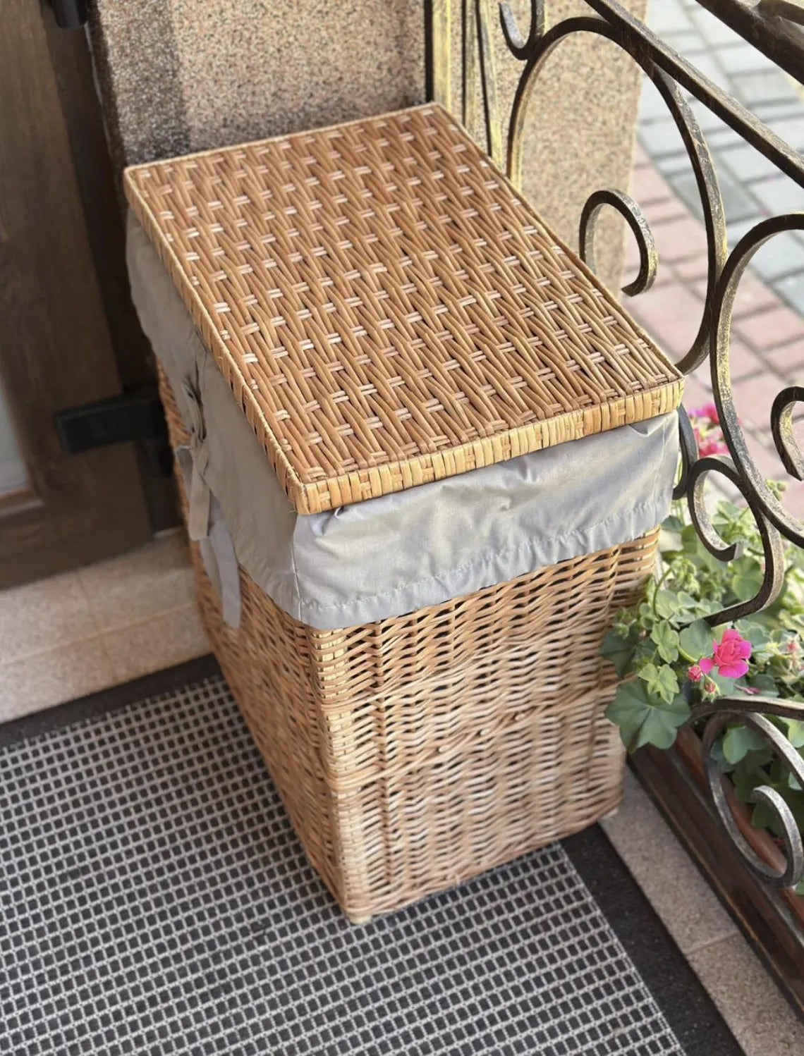 Panier à linge en osier avec doublure | Oneo