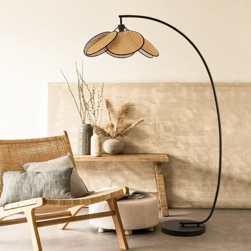 Lampadaire Arc en Osier – Modèle Feuillage Design | PALO