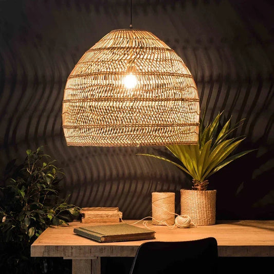 Suspension Artisanale en Osier | LUMINA – Design Loft & Café